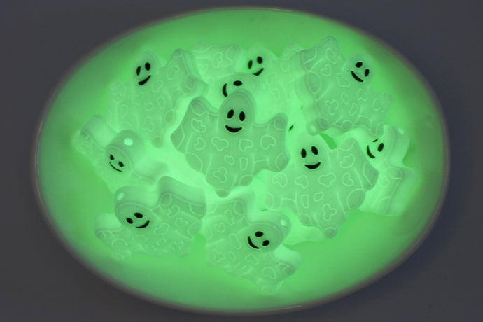 Glow-in-the-dark Ghost